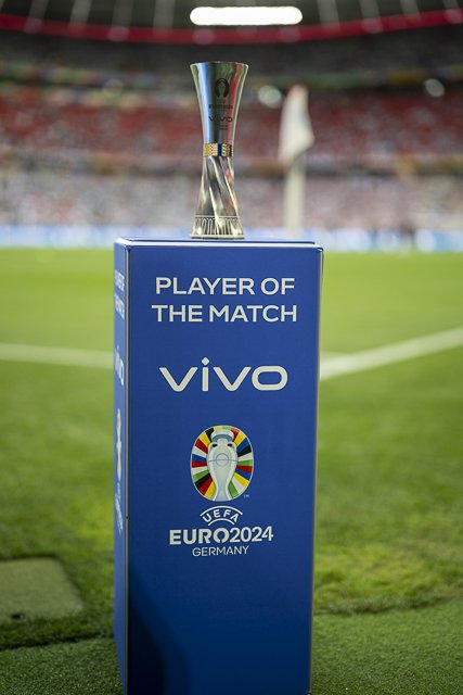Player-of-the-Match-Trophäe auf der Stele