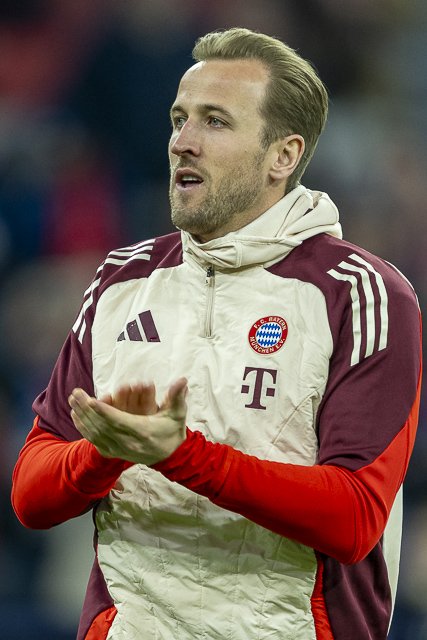 Harry Kane applaudiert beim Aufwärmen